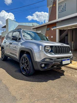 JEEP RENEGADE 2.0 16V TURBO DIESEL MOAB 4P 4X4 AUTOMÁTICO